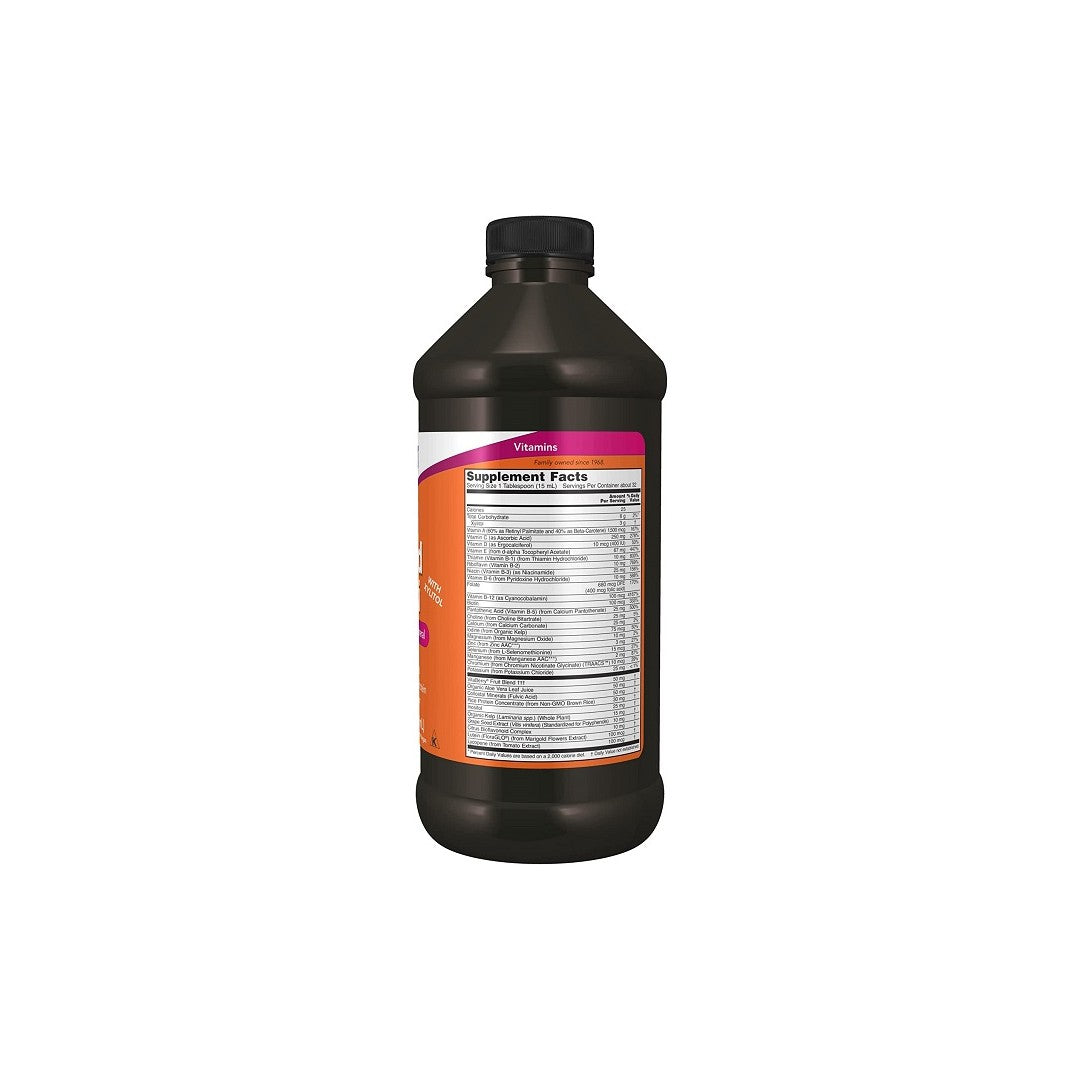 Uma garrafa de Now Foods Liquid Multivitamins & Minerals Tropical Orange Flavor 473 ml sobre um fundo branco.
