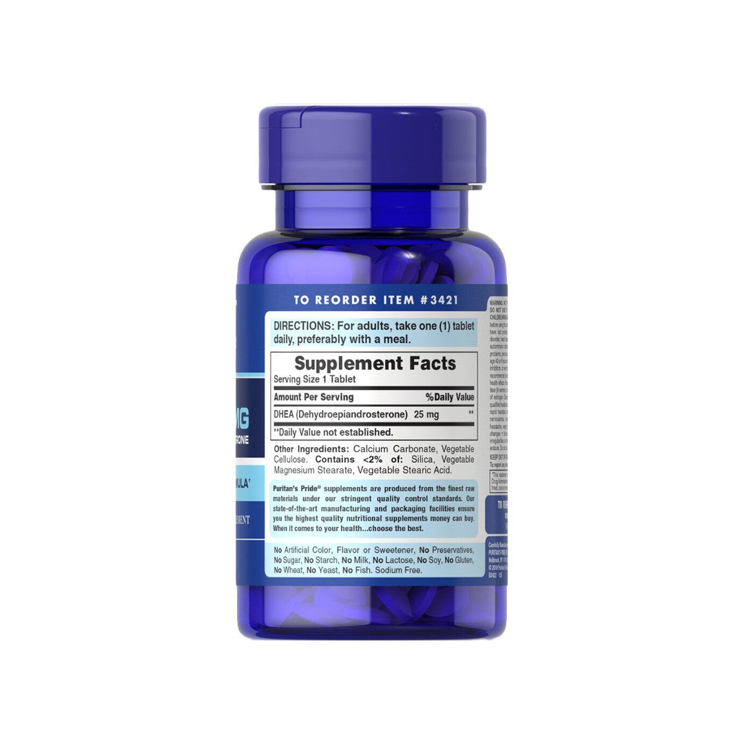 Um frasco de DHEA - 25 mg 100 comprimidos com um rótulo azul. (Nome da marca: Puritan's Pride)