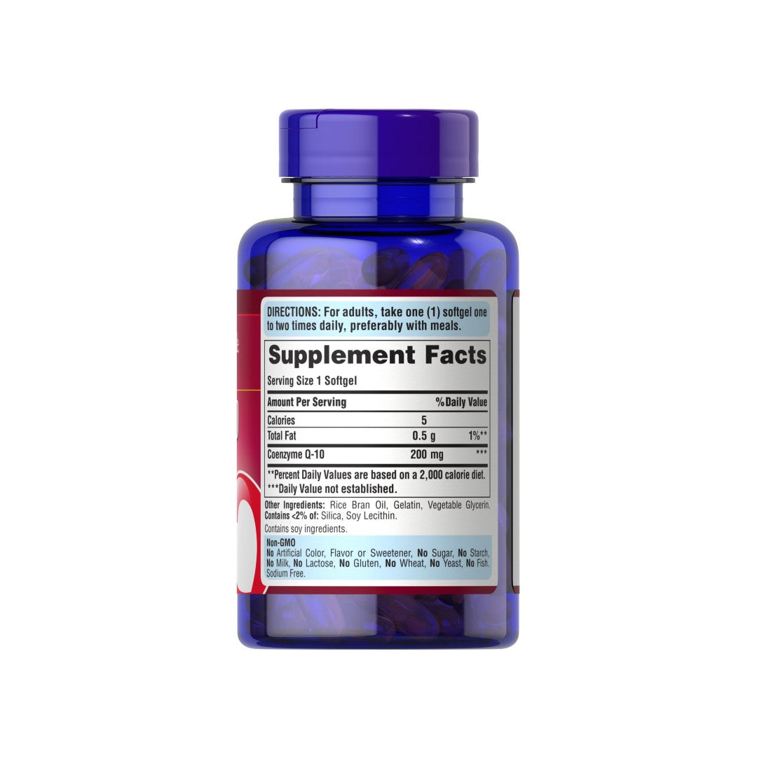 Um frasco de suplementos Coenzyme Q10 Rapid Release 200 mg 120 Sgel Q-SORB™ da Puritan's Pride sobre um fundo branco.