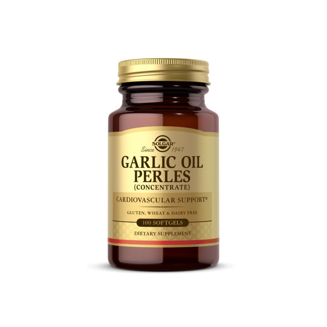 Um frasco de Solgar Garlic Oil Perles (odor reduzido) 250 softgel perils sobre um fundo branco.